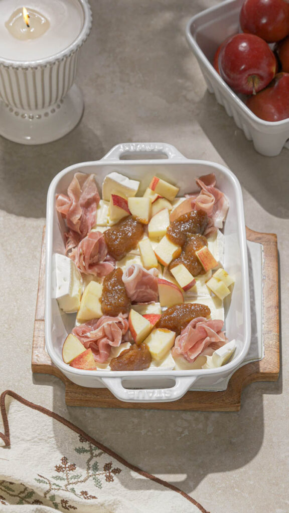 Apple Butter Brie Dip