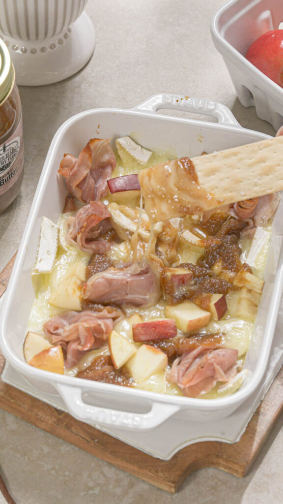Apple Butter Brie Dip